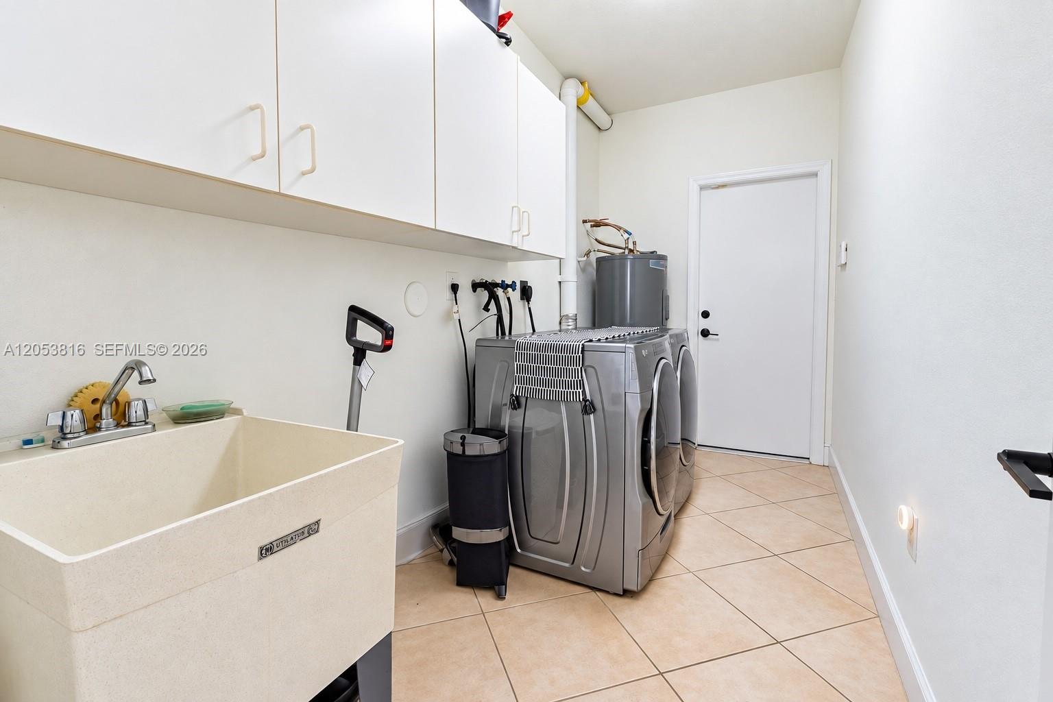 10873 Nw 71st Street Property Photo 24