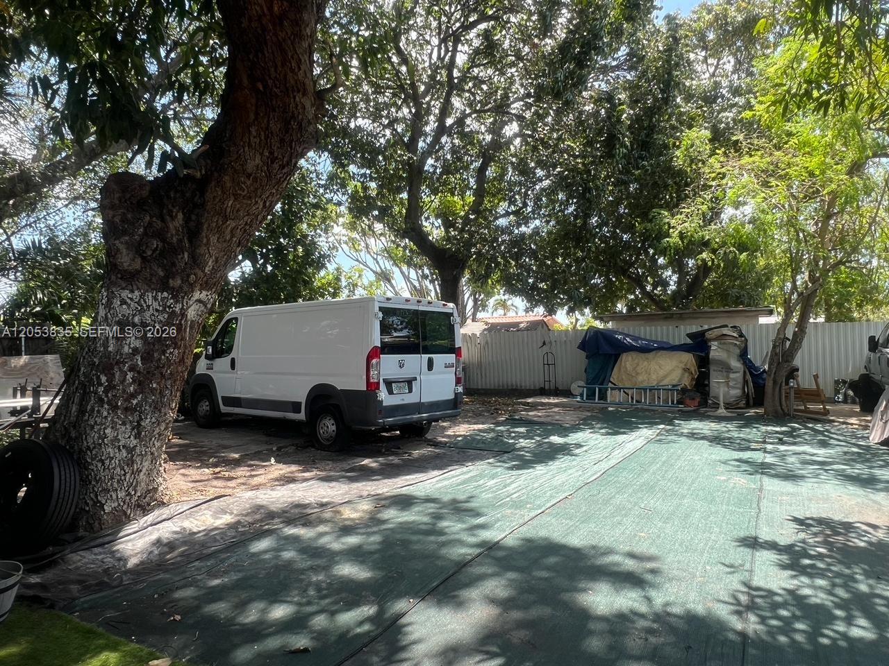 1237 Nw 33rd Avenue Property Photo 12