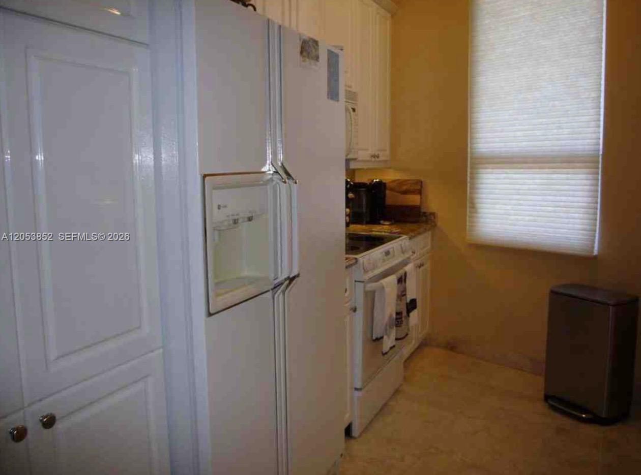 808 Brickell Key Drive 606 Property Photo 5