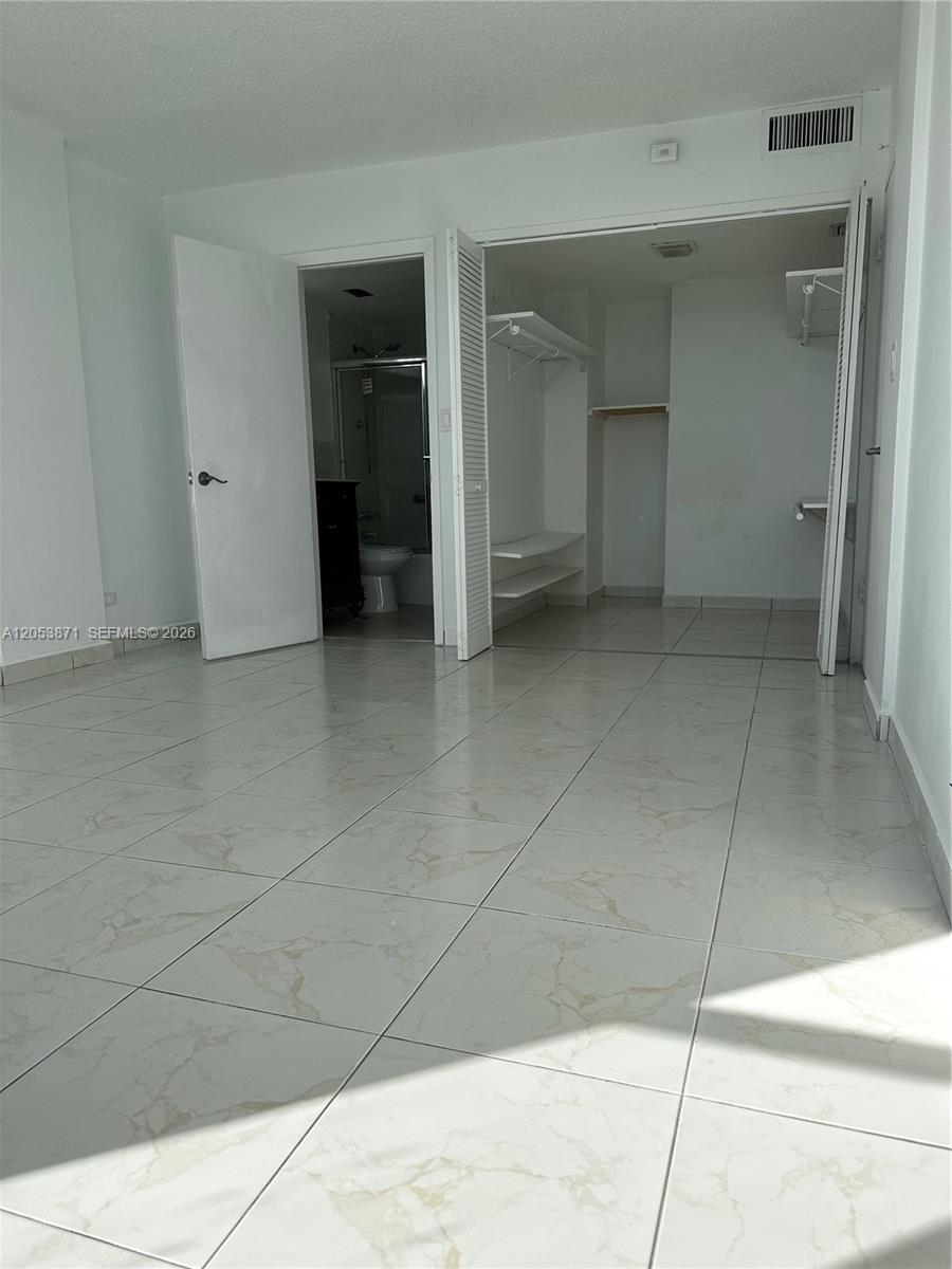 A12053871 Property Photo 6