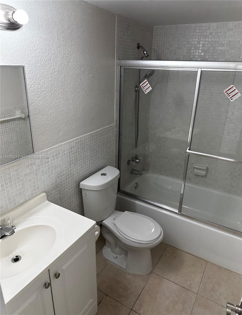 A12053871 Property Photo 8