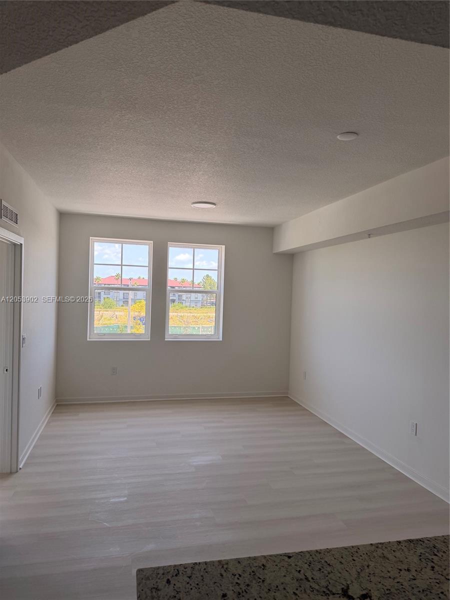 5563 Millenia Park Boulevard 212 Property Photo 12