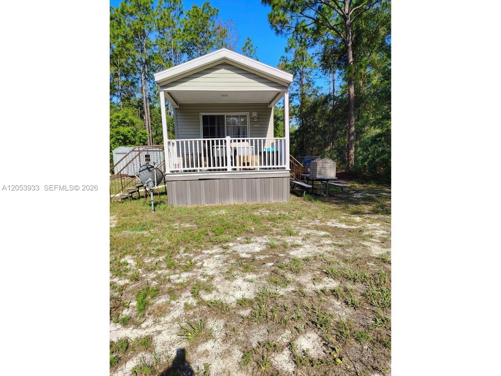 5840 Nw 11th Avenue Property Photo 2
