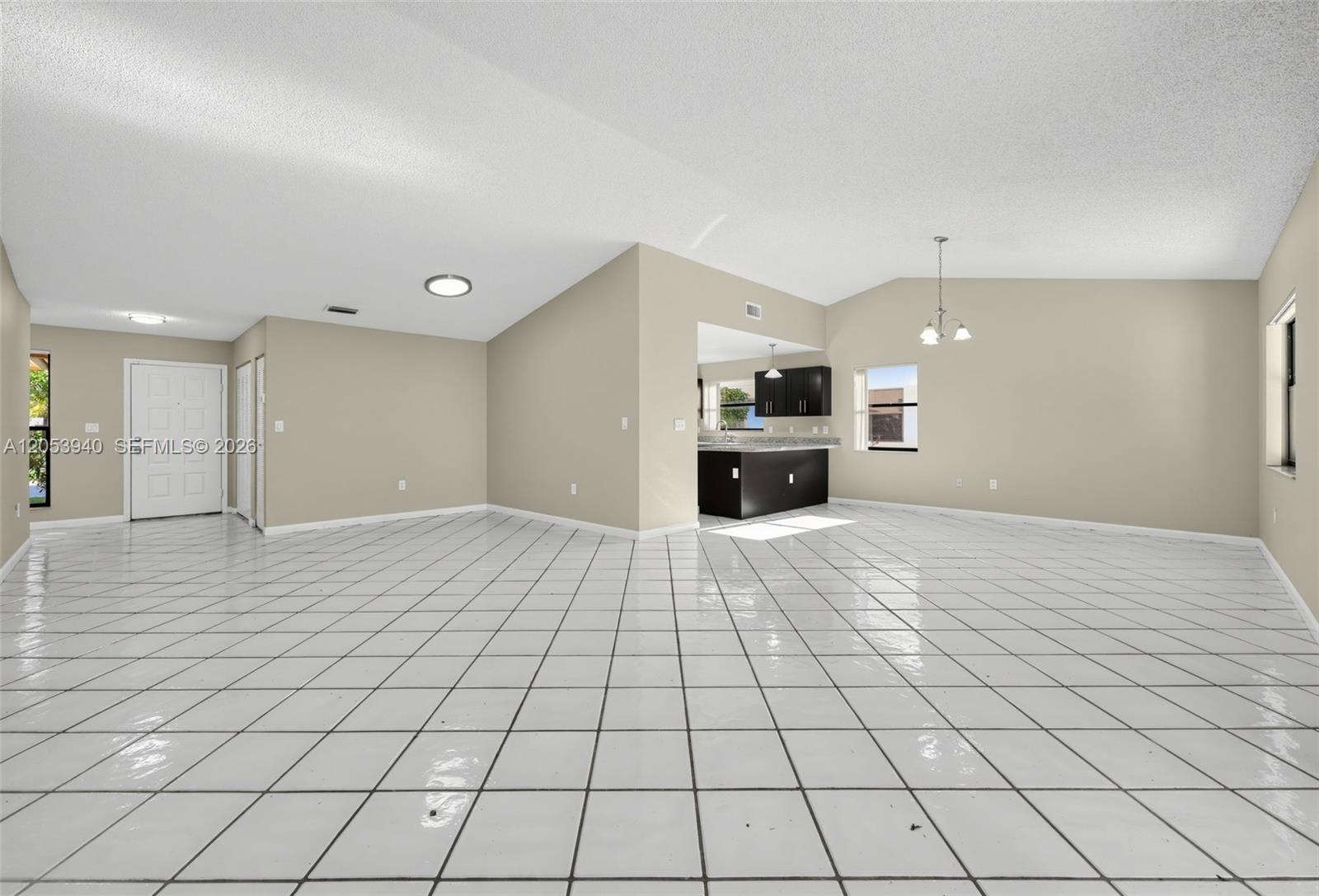 15600 Gauntlet Hall Manor Property Photo 10