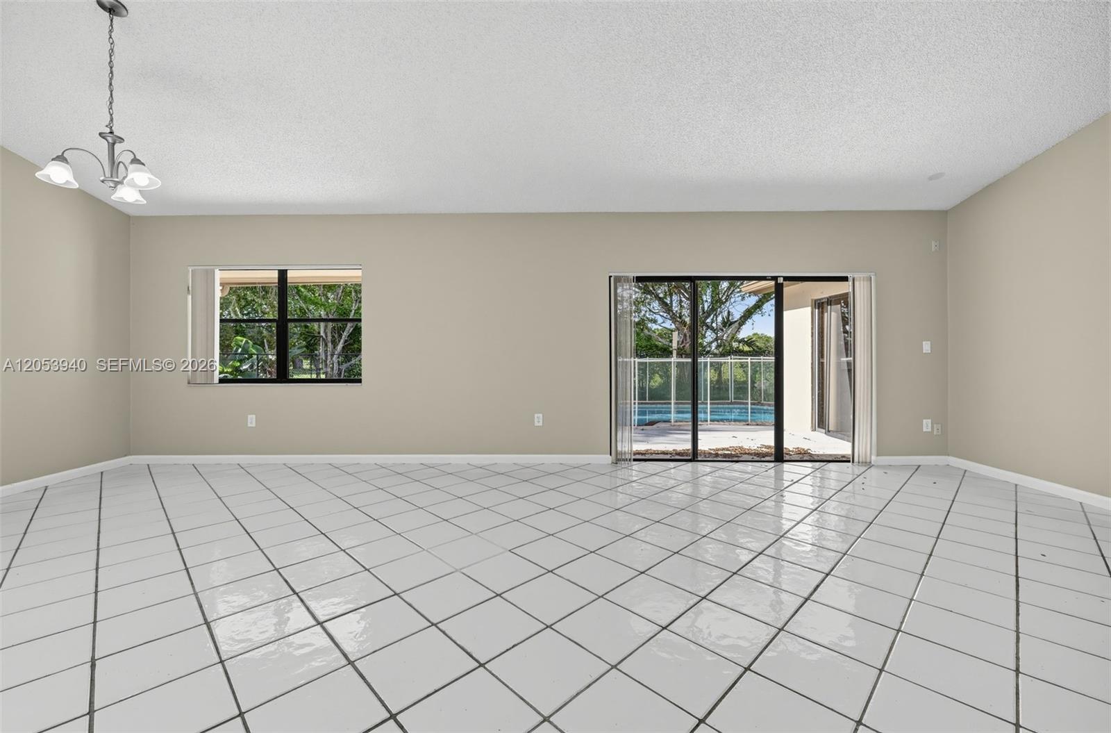 15600 Gauntlet Hall Manor Property Photo 13