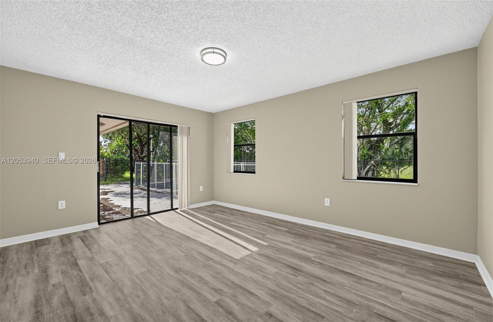 15600 Gauntlet Hall Manor Property Photo 16