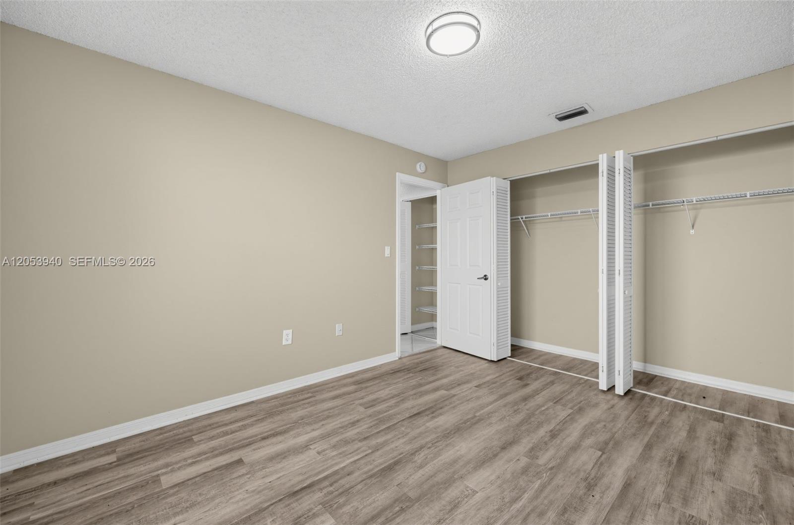 15600 Gauntlet Hall Manor Property Photo 19