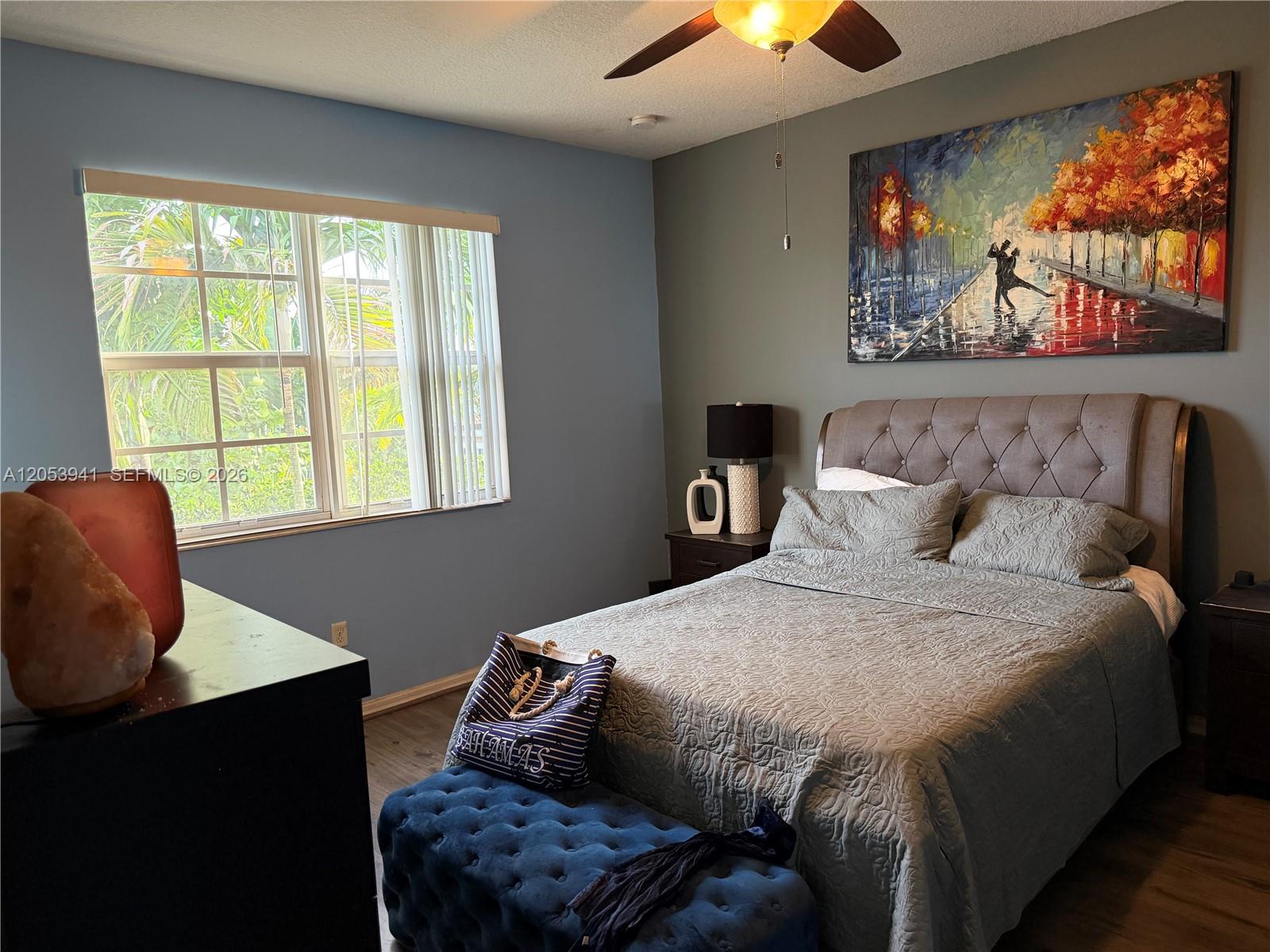 A12053941 Property Photo 15