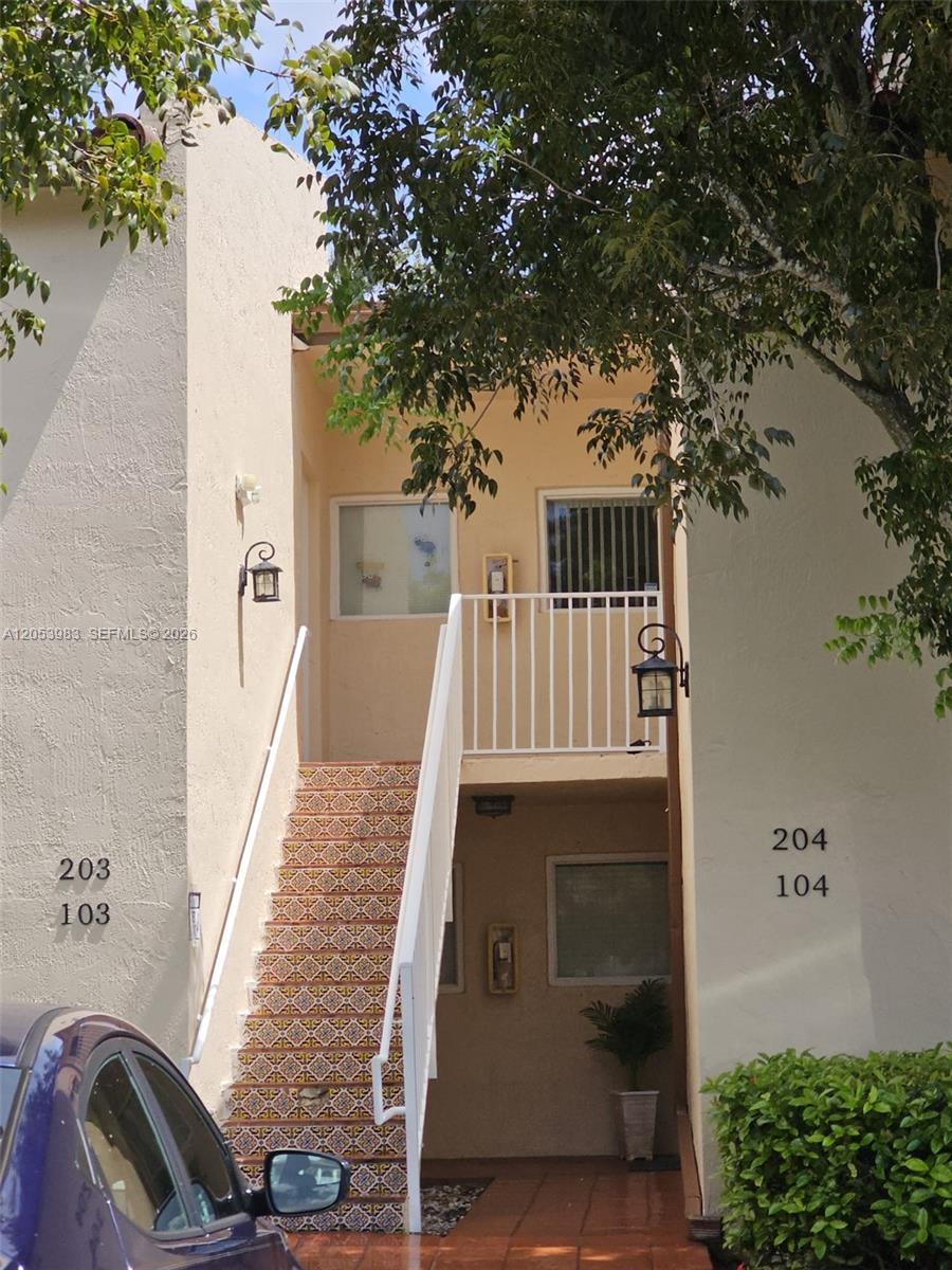 15721 Sw 137th Avenue 204 Property Photo 1