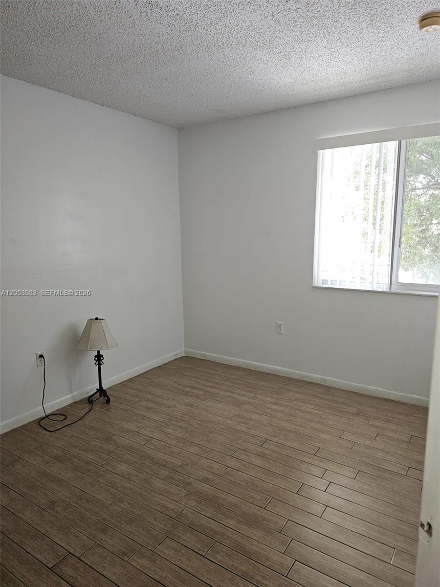 15721 Sw 137th Avenue 204 Property Photo 10