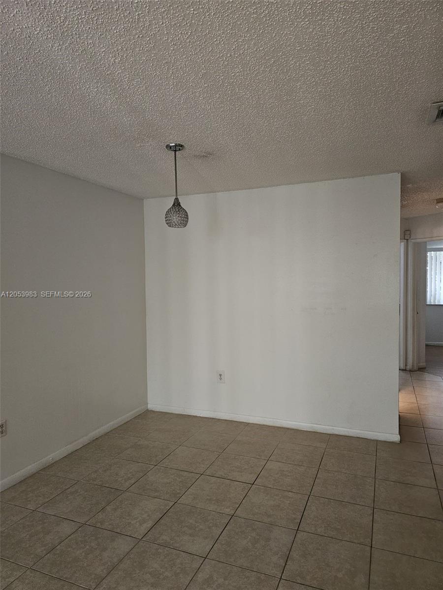 15721 Sw 137th Avenue 204 Property Photo 13