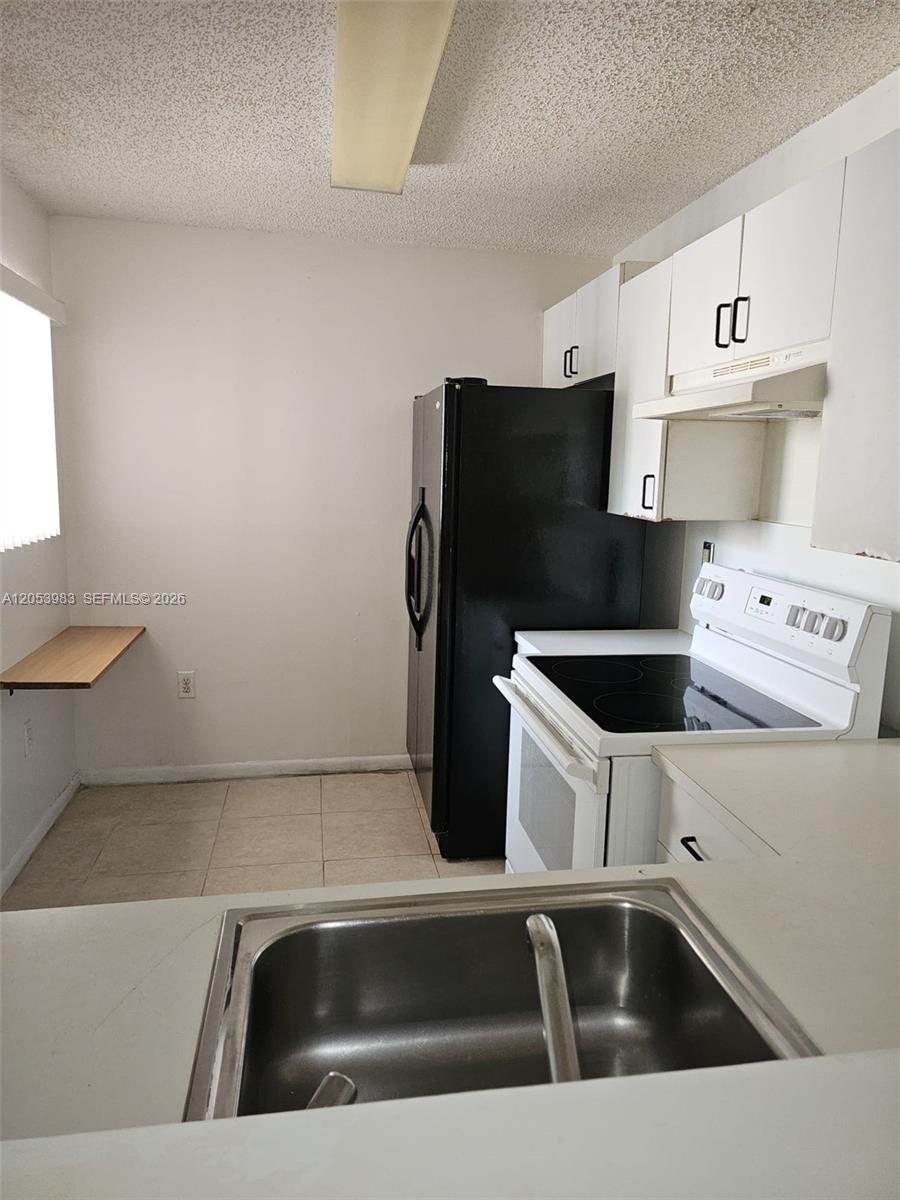 15721 Sw 137th Avenue 204 Property Photo 18