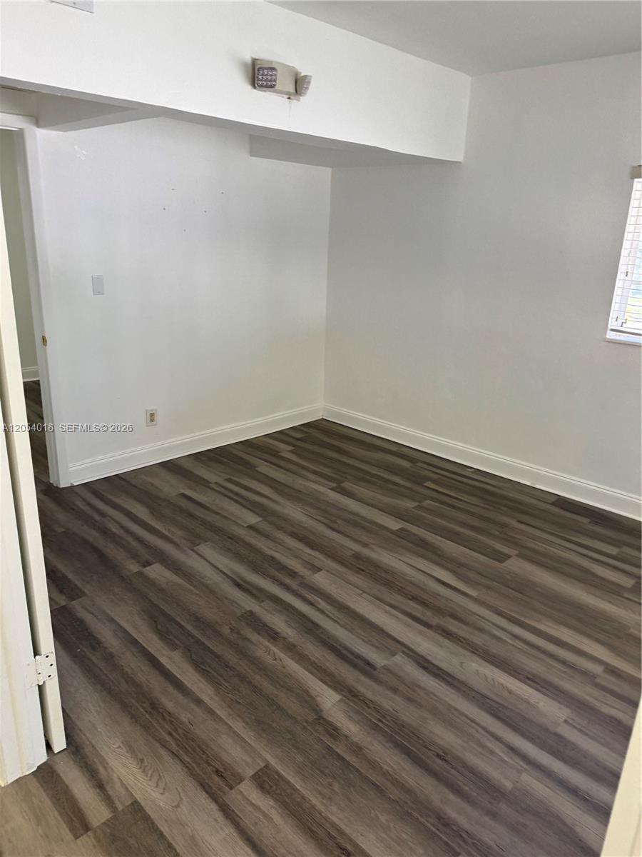1394 Coral Way Property Photo 9