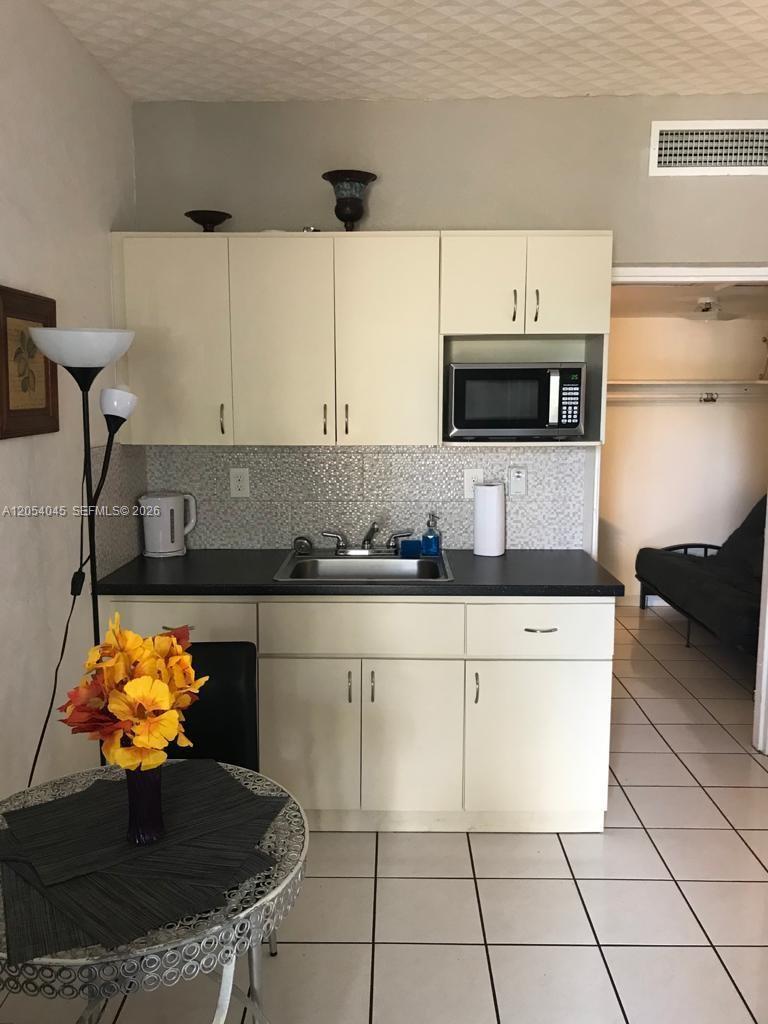 26 Diplomat Parkway 2233 Property Photo 1