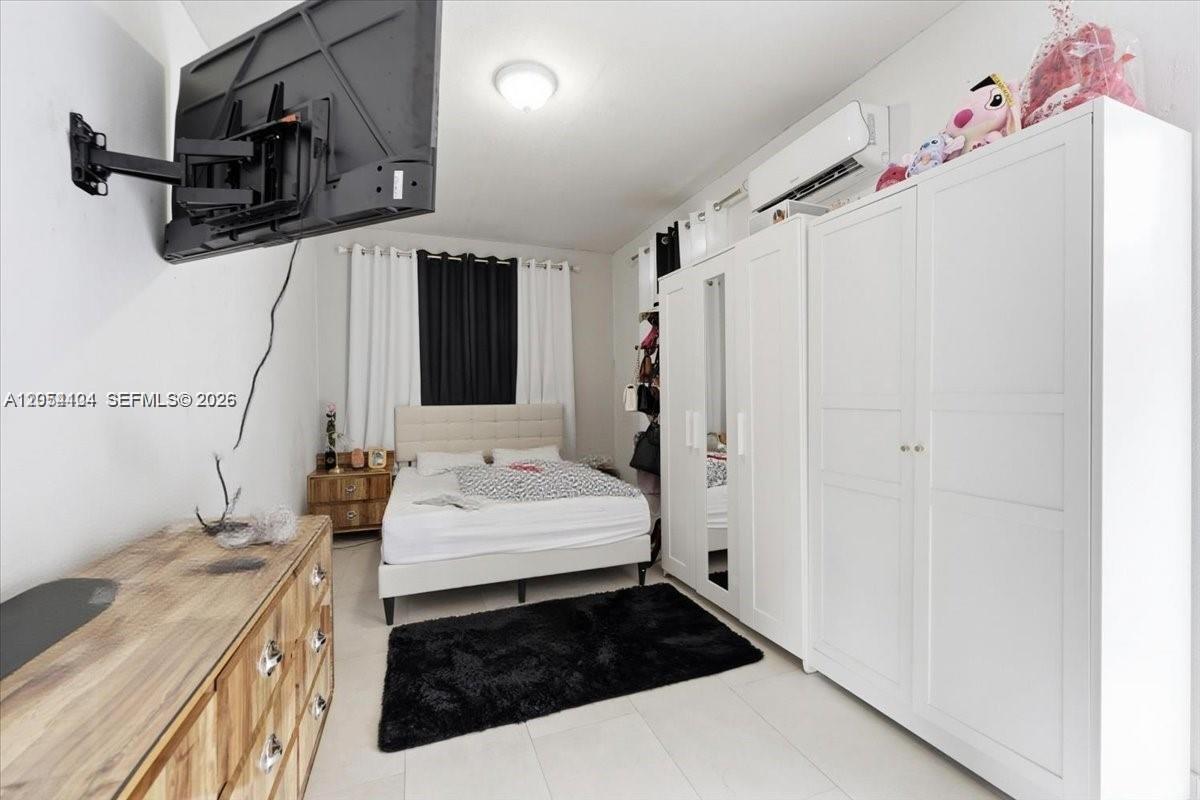 A12054104 Property Photo 13