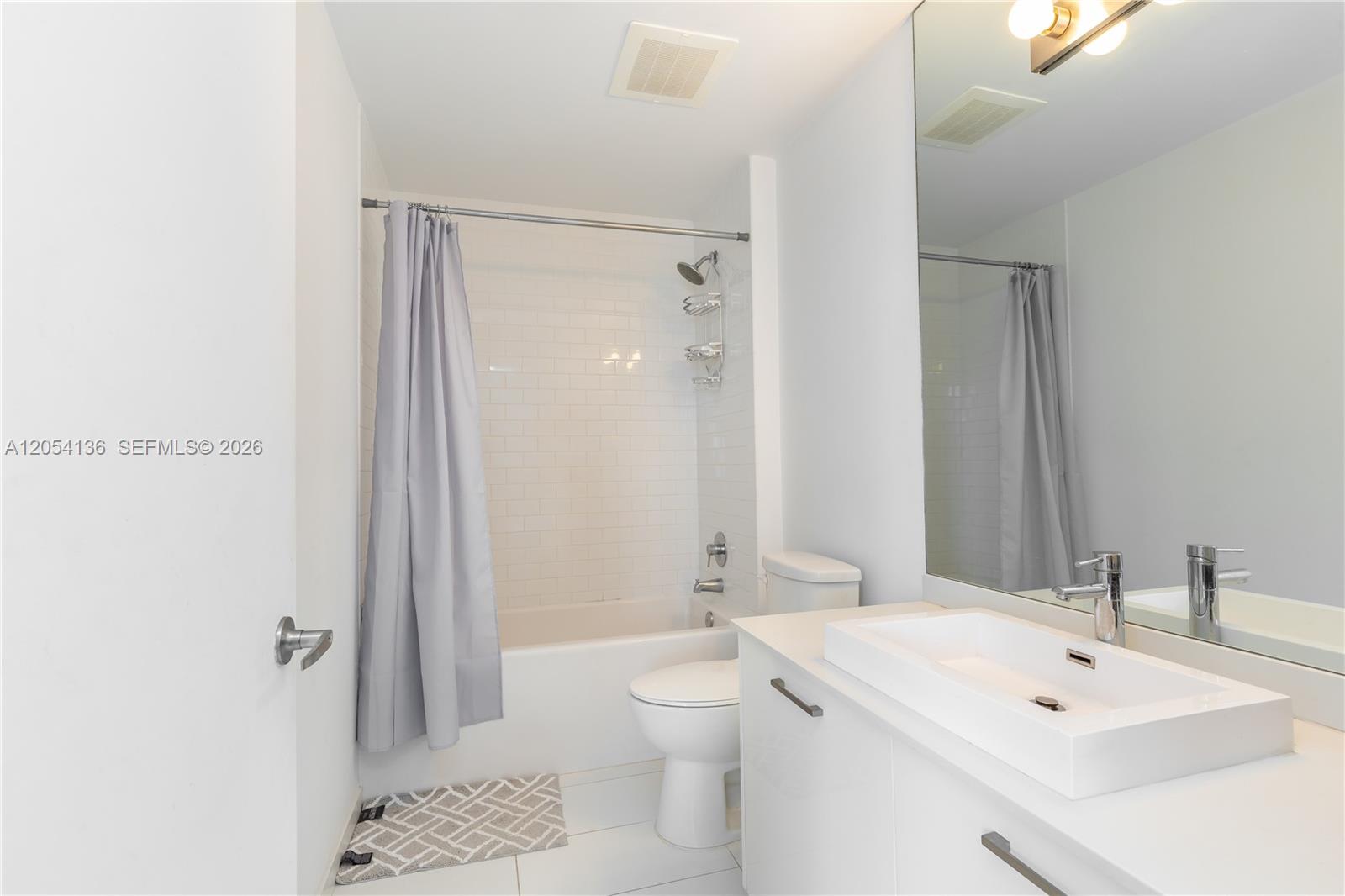 151 Se 1st Street 1107 Property Photo 10