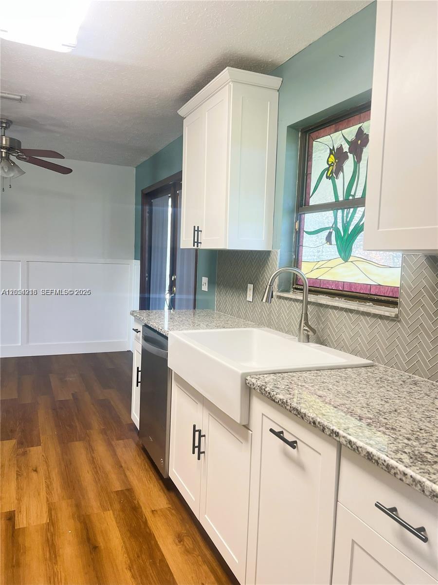 1573 Sw Lexington Drive Property Photo 8