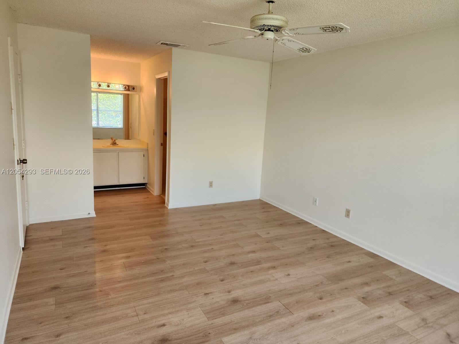 171 N Moccasin Trail N Property Photo 21