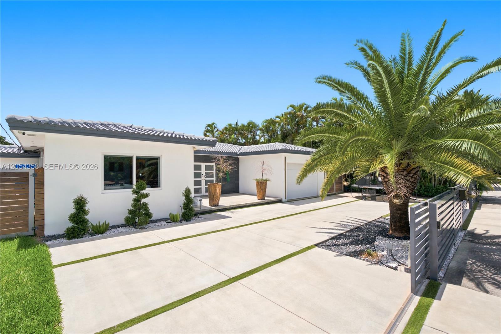 12930 Auralia Road Property Photo 1
