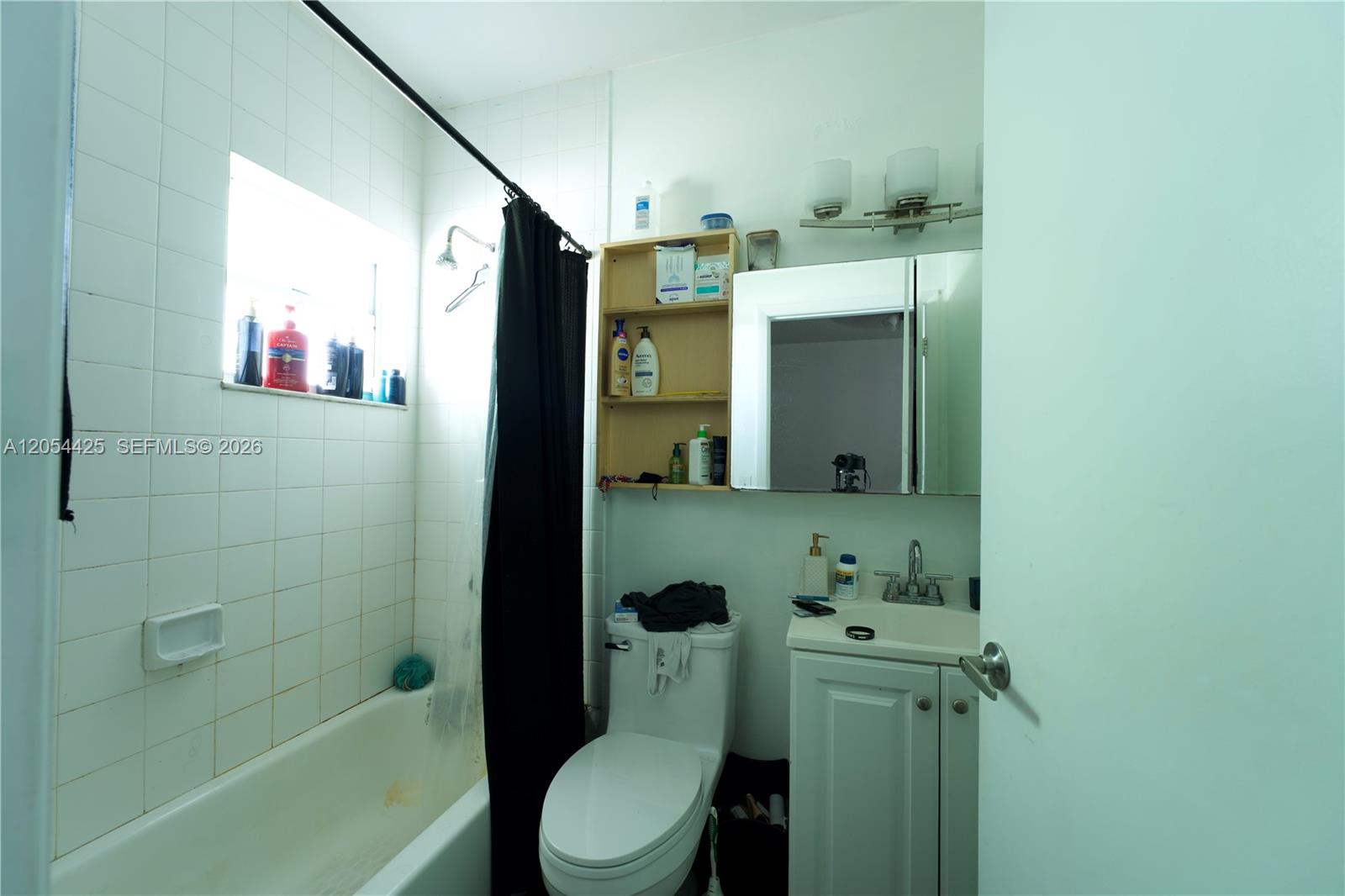 A12054425 Property Photo 8