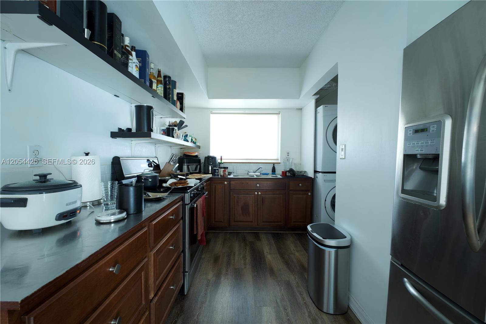 A12054425 Property Photo 10
