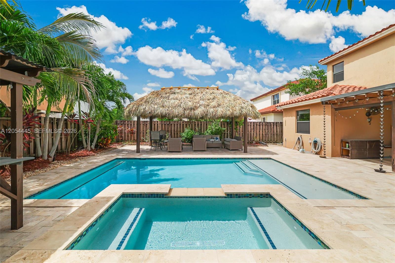 17670 Sw 154th Place Property Photo 1