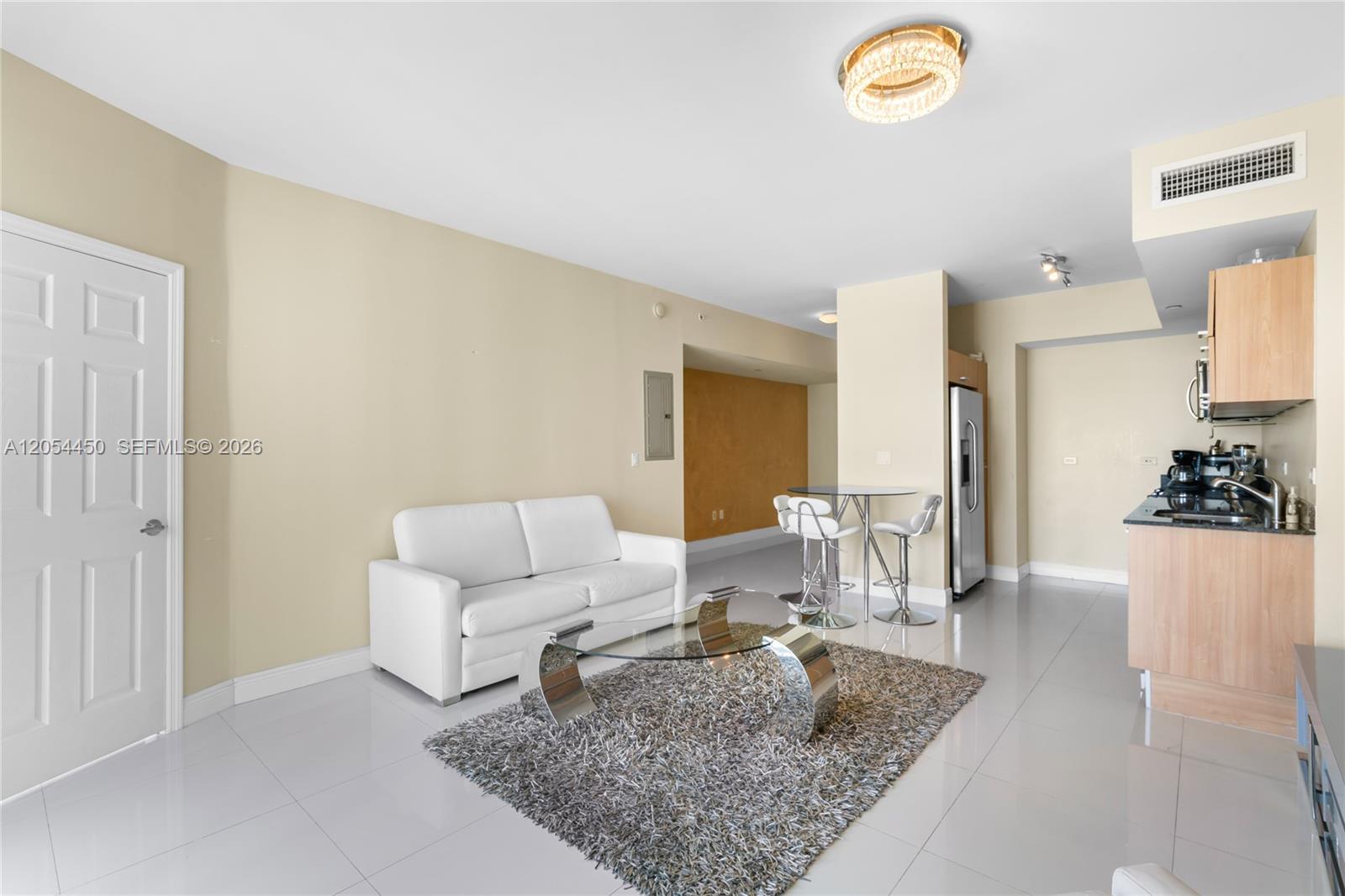 350 S Miami Avenue 2515 Property Photo 5