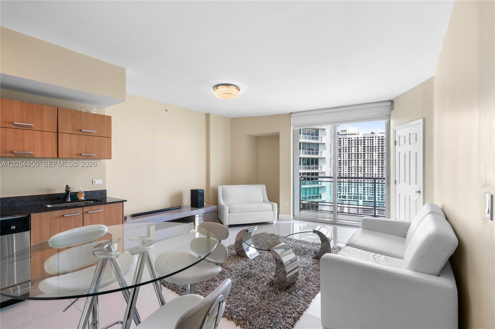 350 S Miami Avenue 2515 Property Photo 6