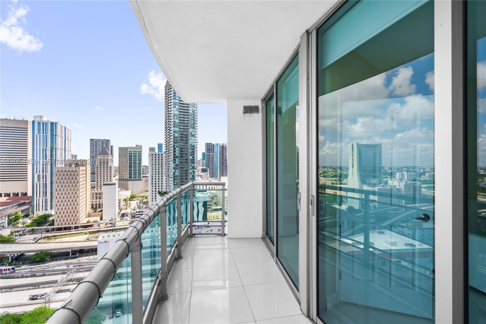 350 S Miami Avenue 2515 Property Photo 25