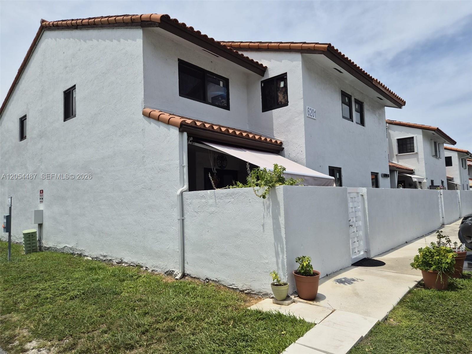 6201 SW 138 Th Court G