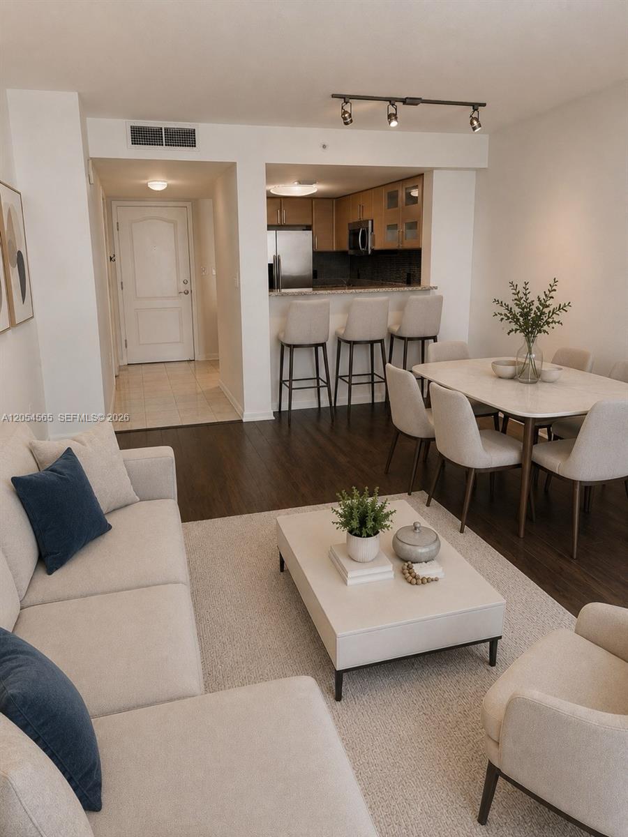 2101 Brickell Avenue 2611 Property Photo 3