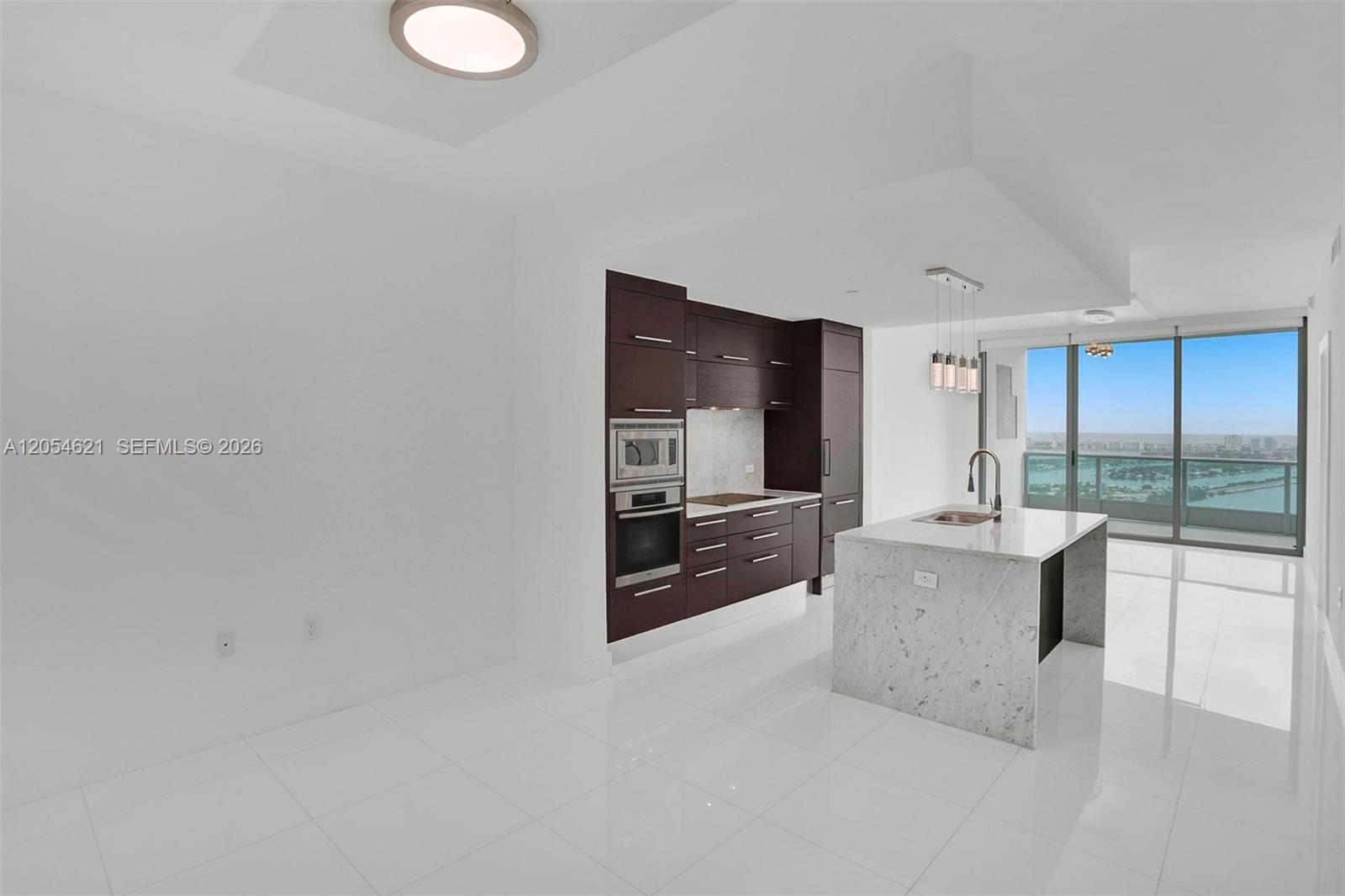 900 Biscayne Boulevard 4803 Property Photo 27