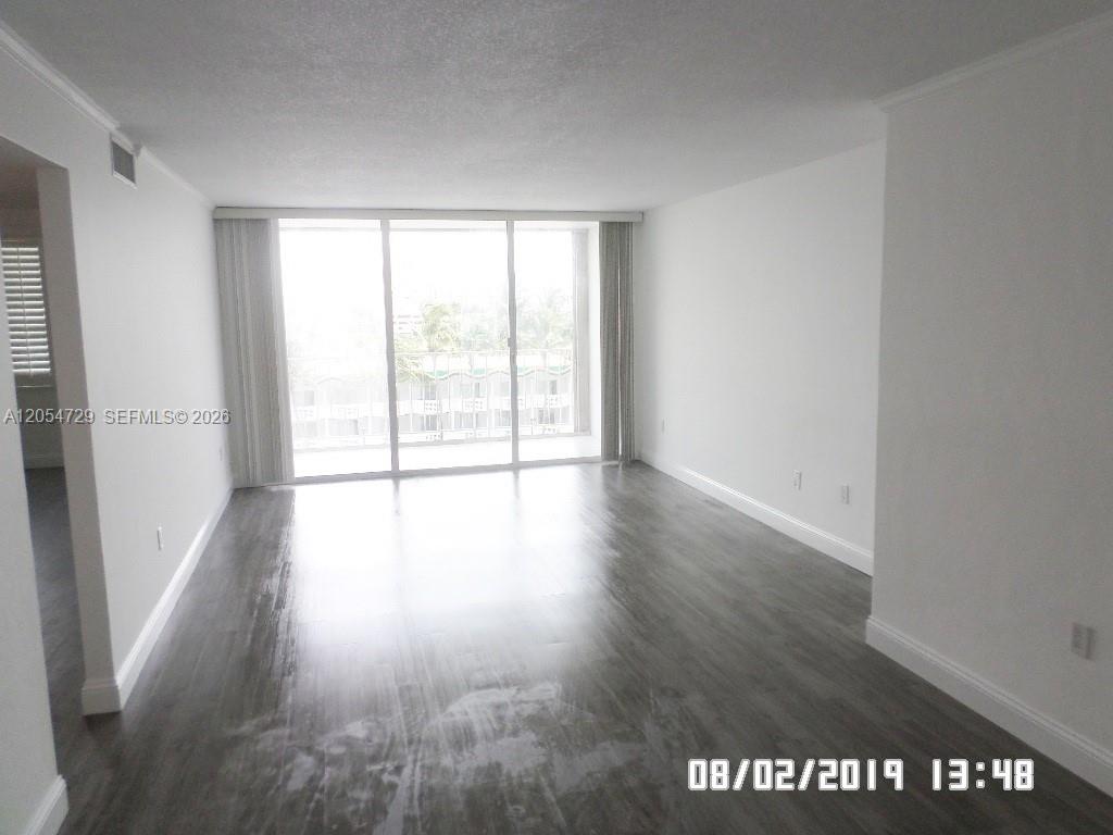 1865 79th St Causeway 6j Property Photo 19