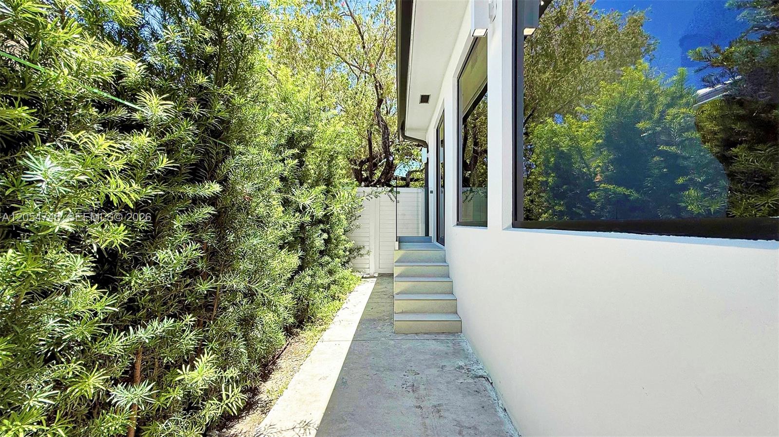 899 Ne 71st Street Property Photo 49