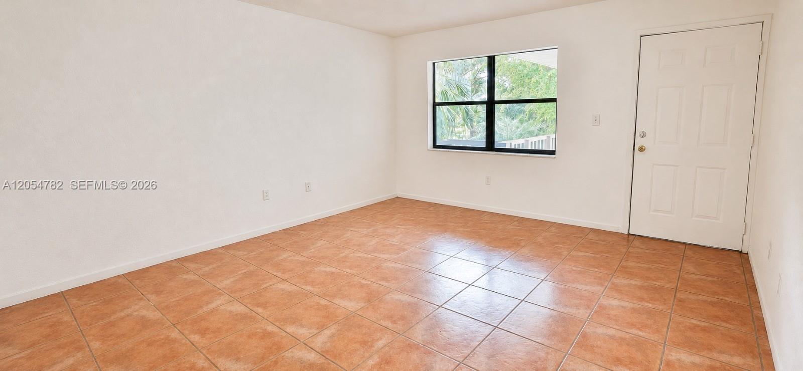 10370 Sw 220th Street 228 Property Photo 4