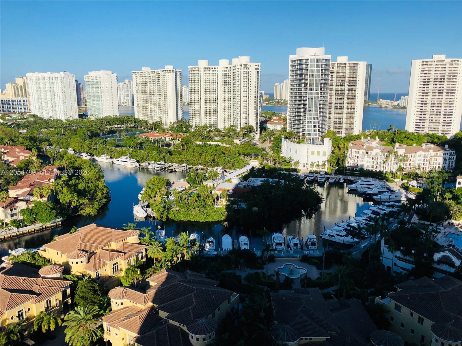 1000 Island Boulevard 2308 Property Photo 1