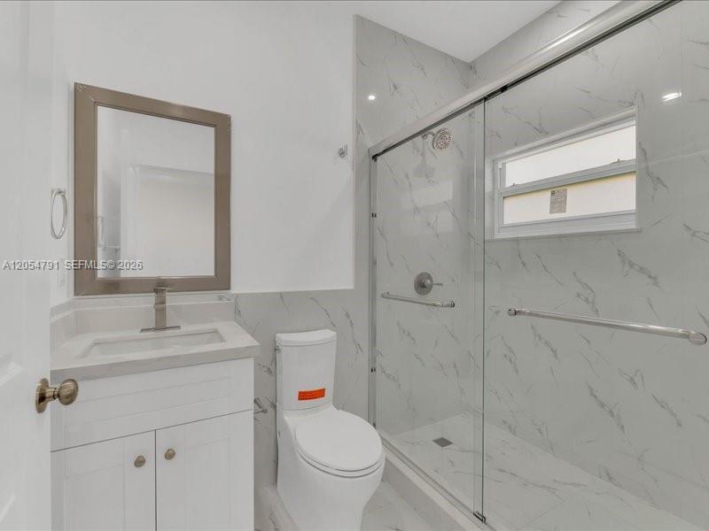1541 Sw 44 Avenue Property Photo 9