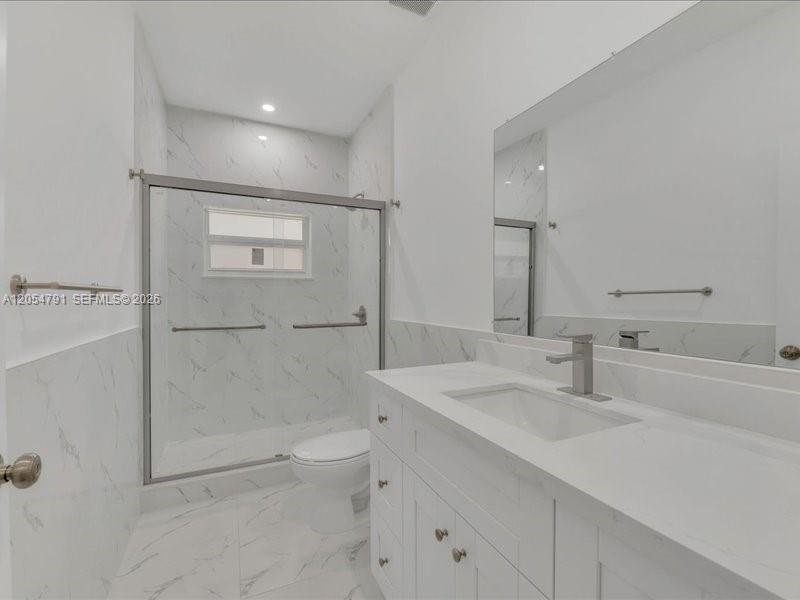 1541 Sw 44 Avenue Property Photo 11