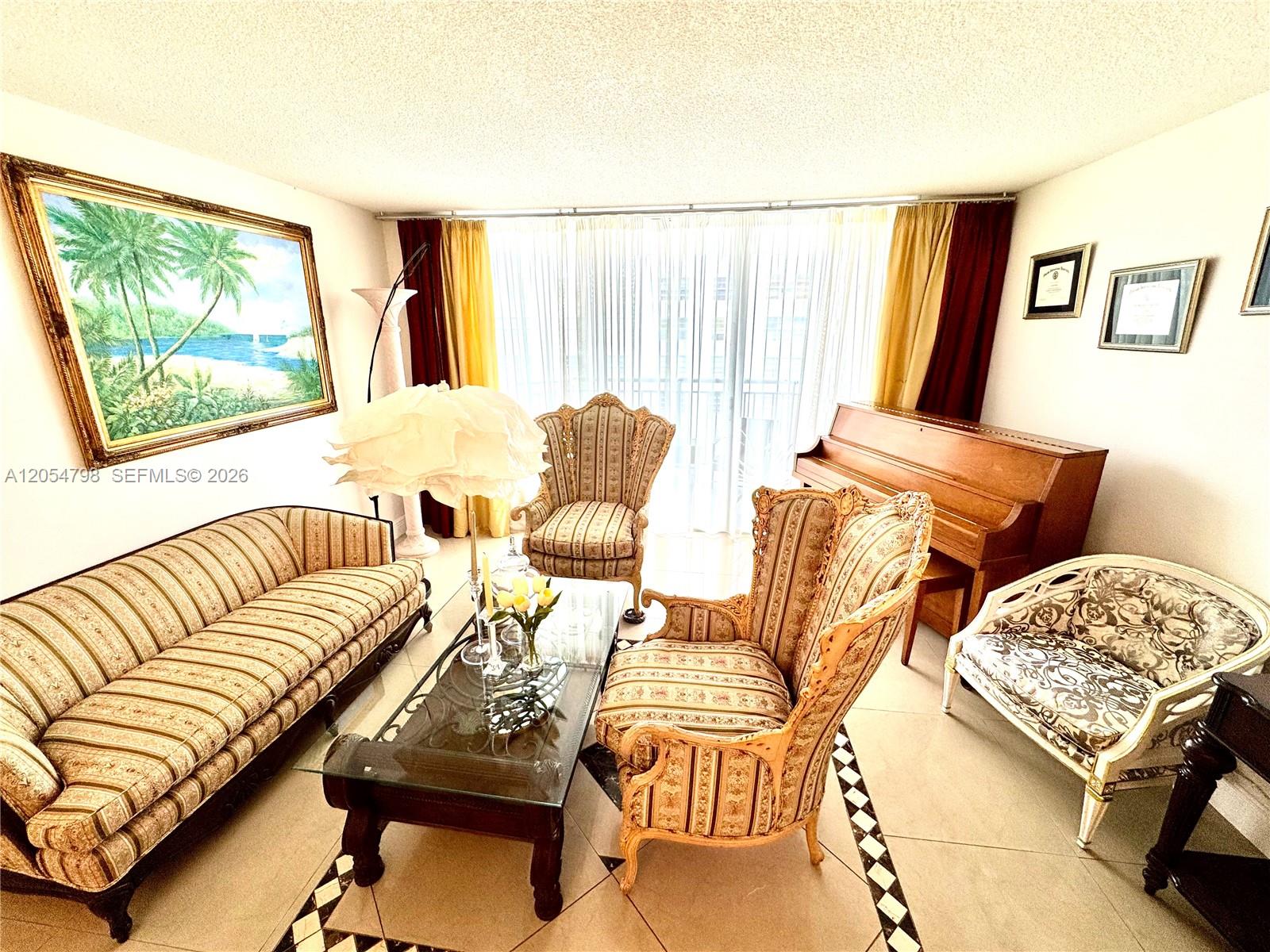 18051 Biscayne Boulevard 1002 Property Photo 8
