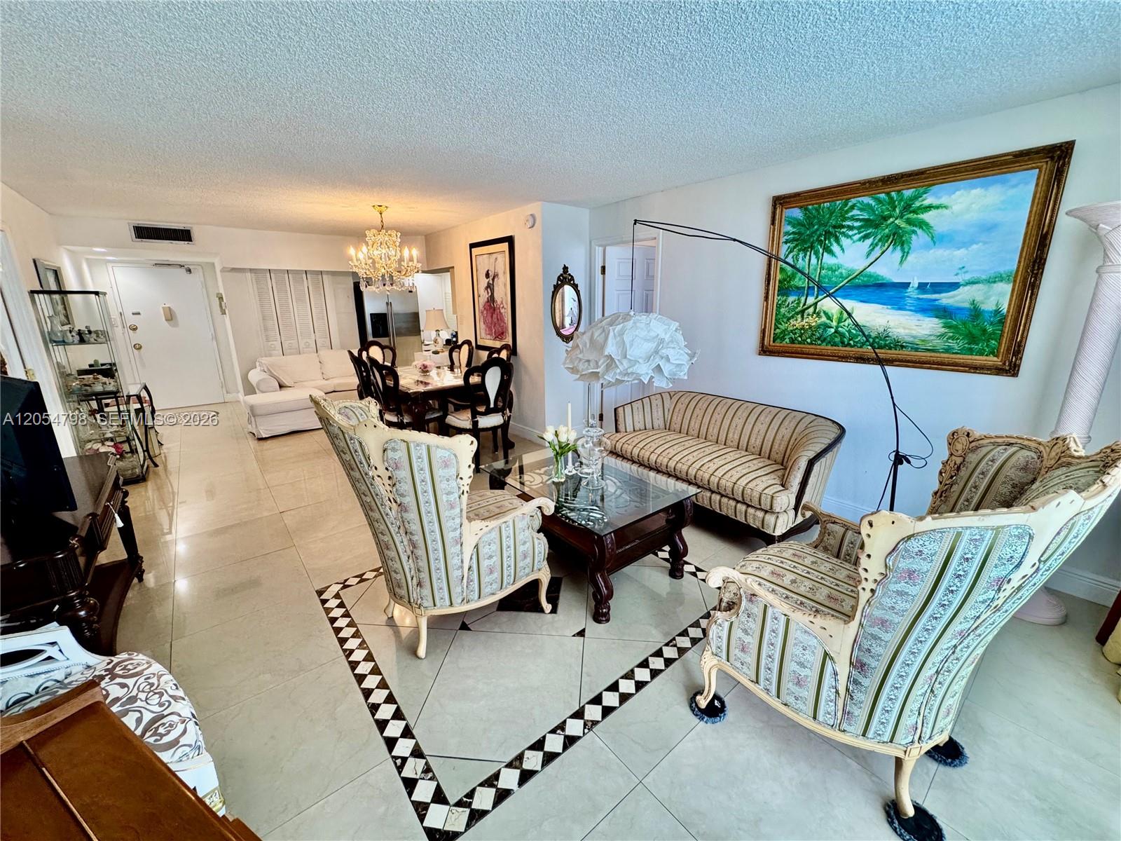 18051 Biscayne Boulevard 1002 Property Photo 9