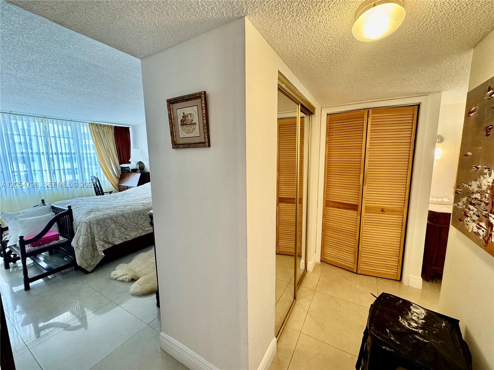 18051 Biscayne Boulevard 1002 Property Photo 17