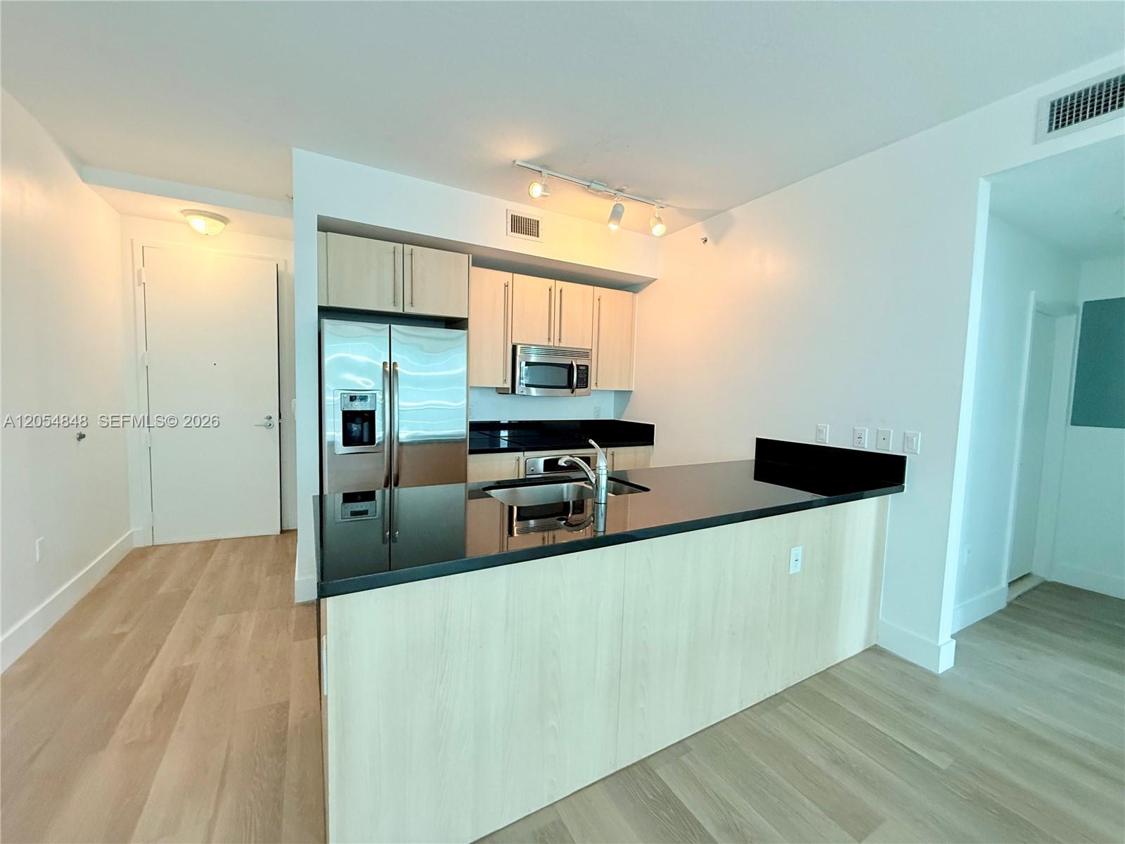 A12054848 Property Photo 2