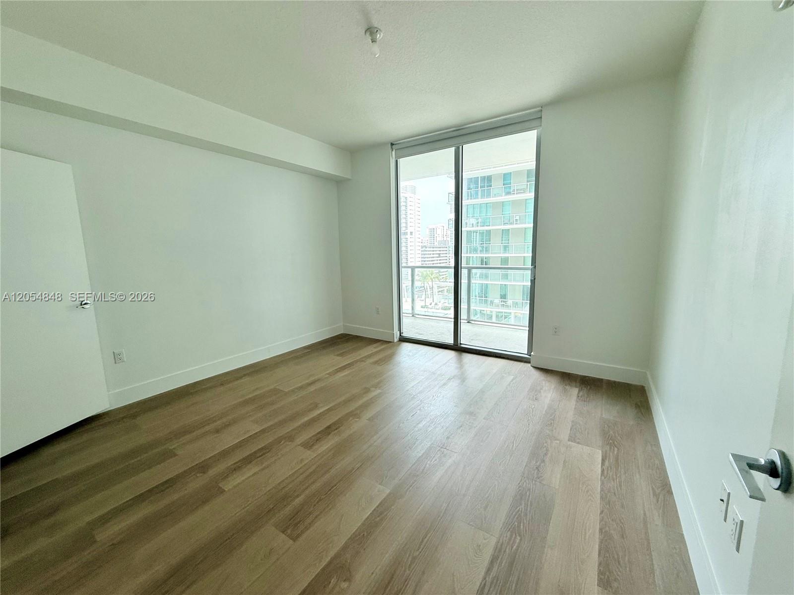 A12054848 Property Photo 8