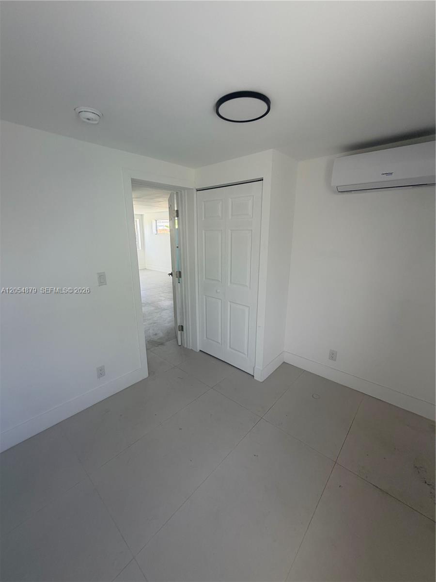 43 Williams Road 3 Property Photo 4