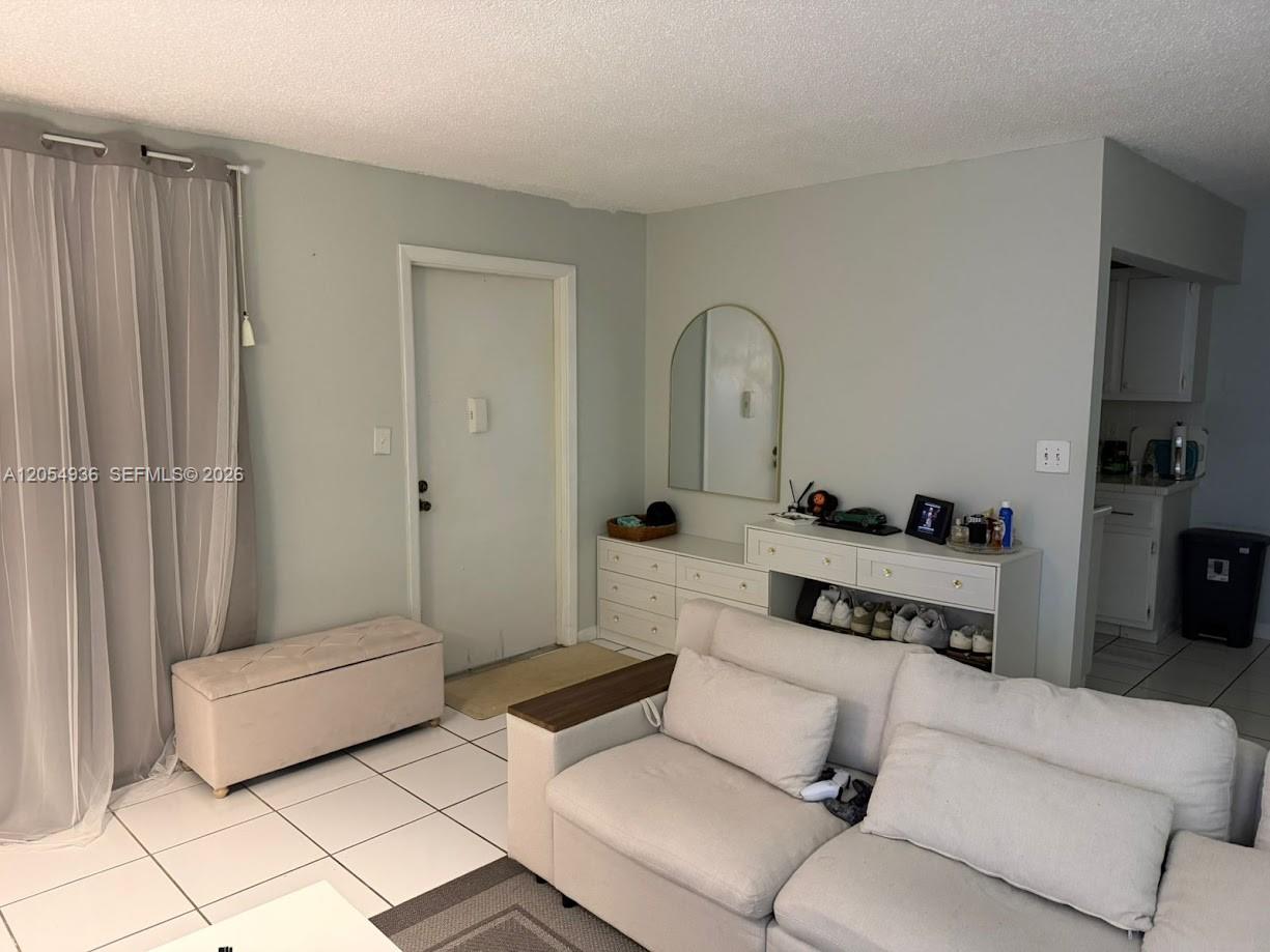 2420 Diana Drive 302 Property Photo 10