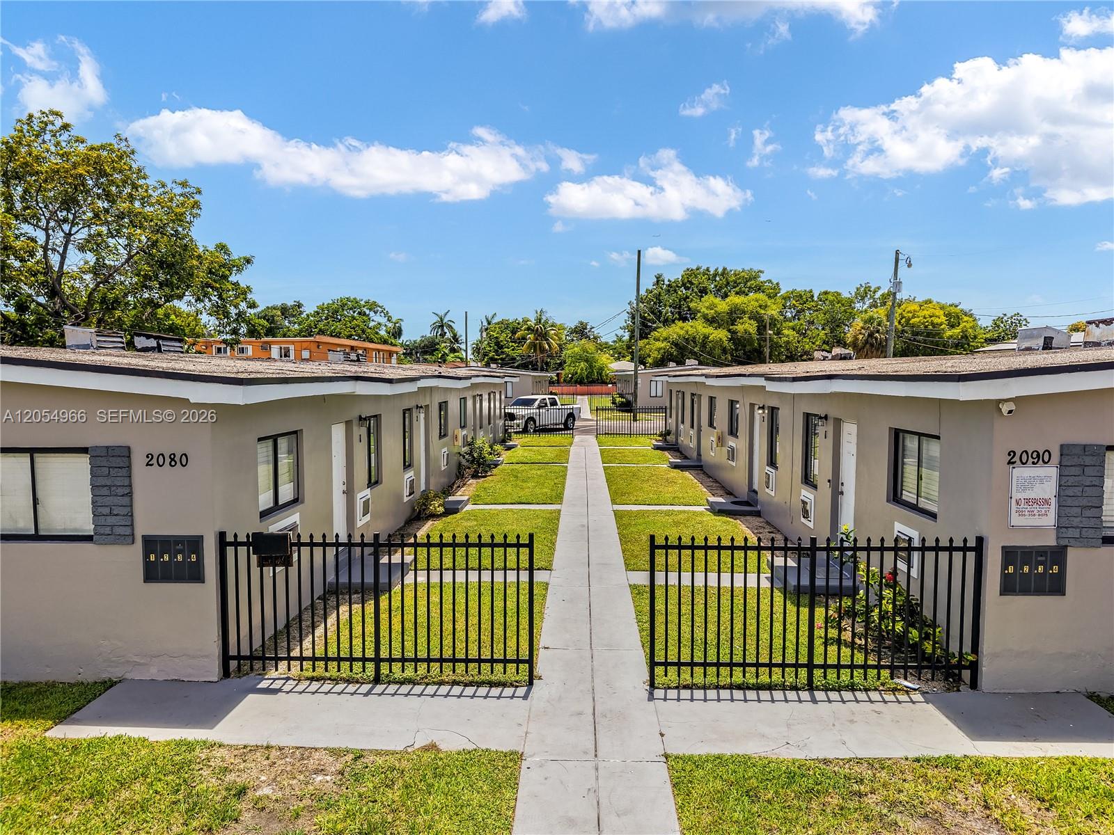 2090 Nw 31st Street Property Photo 1