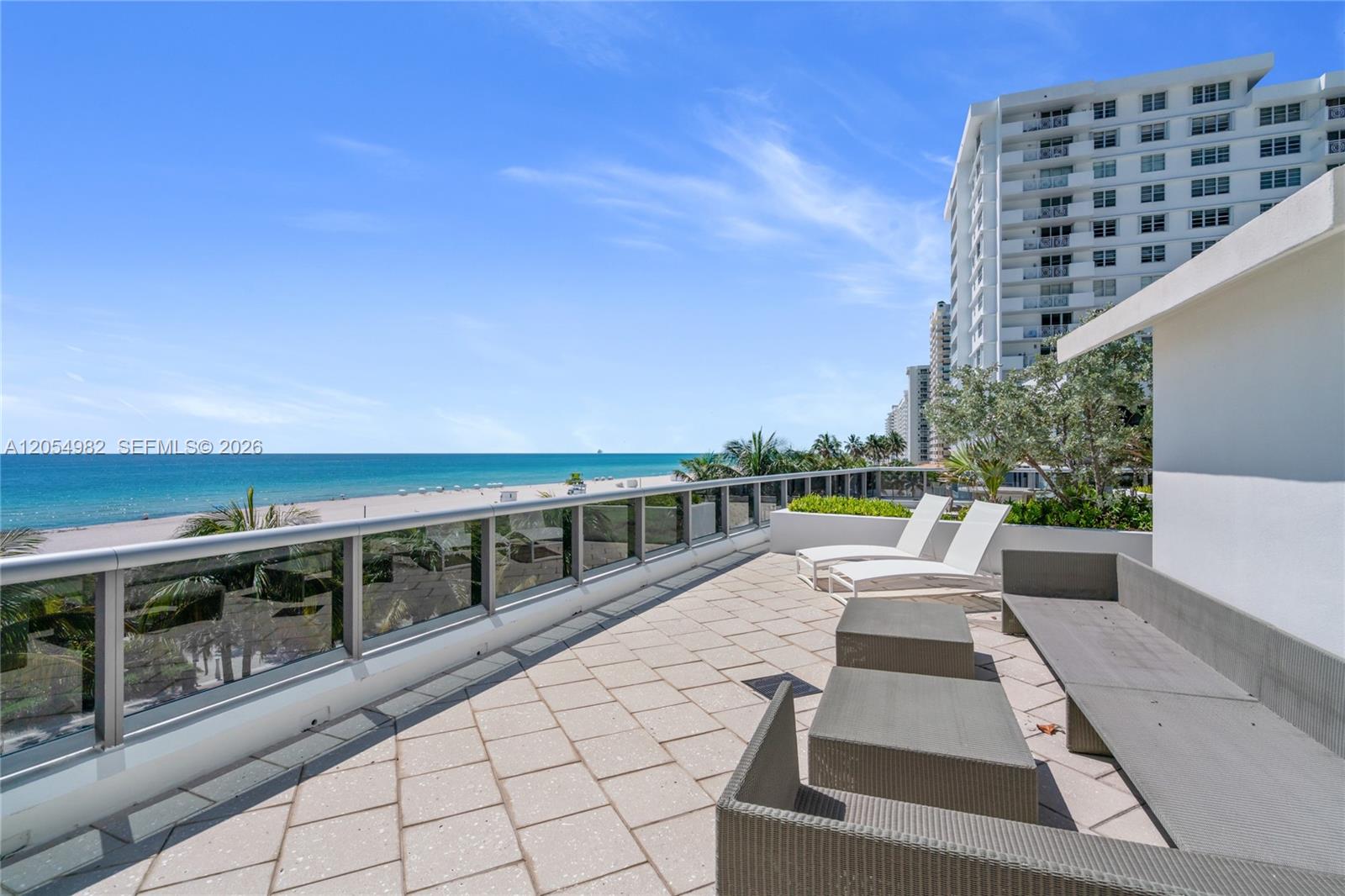 5875 Collins Avenue 401 Property Photo 41