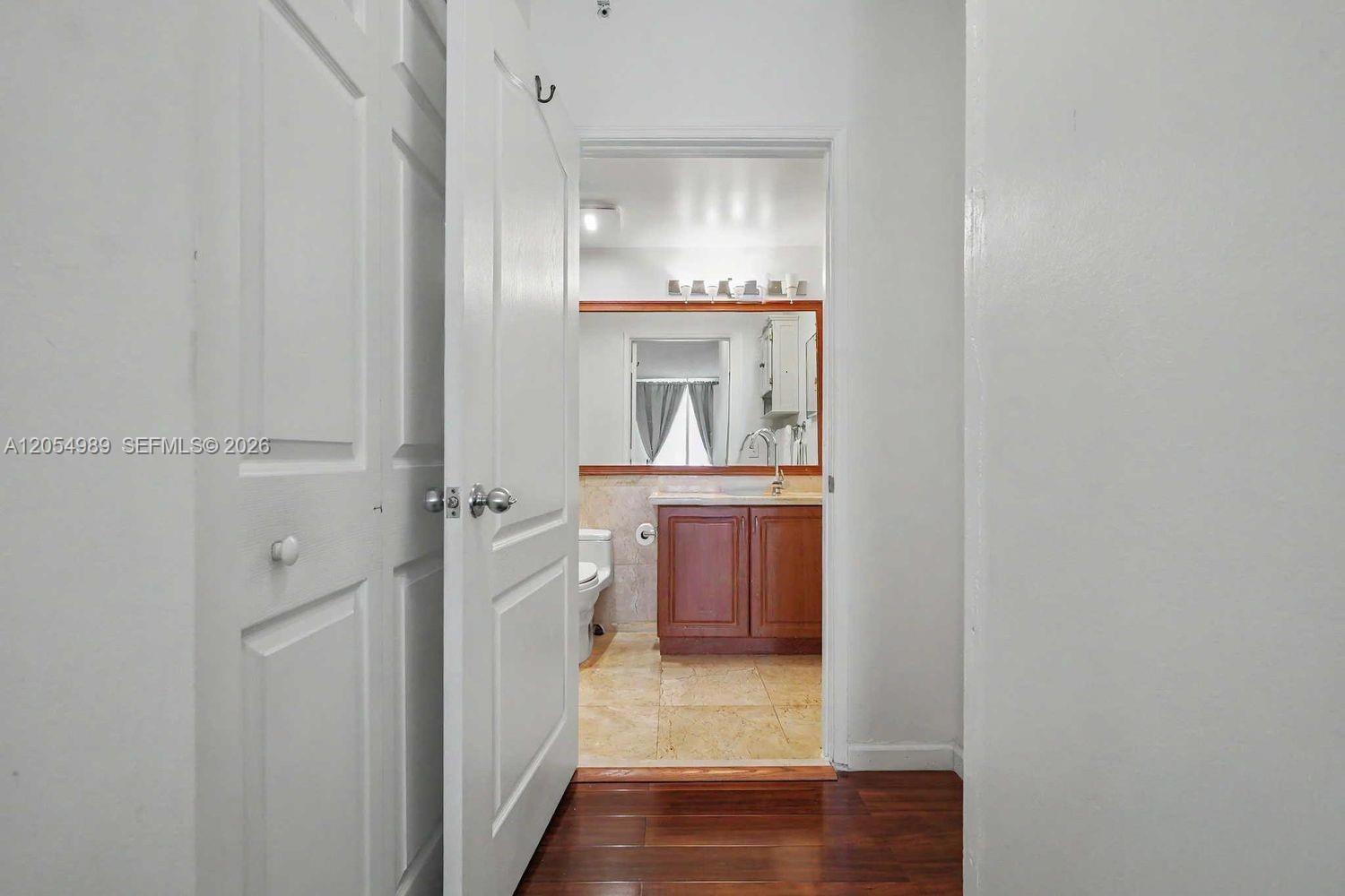 5085 Nw 7th Street 906 Property Photo 5