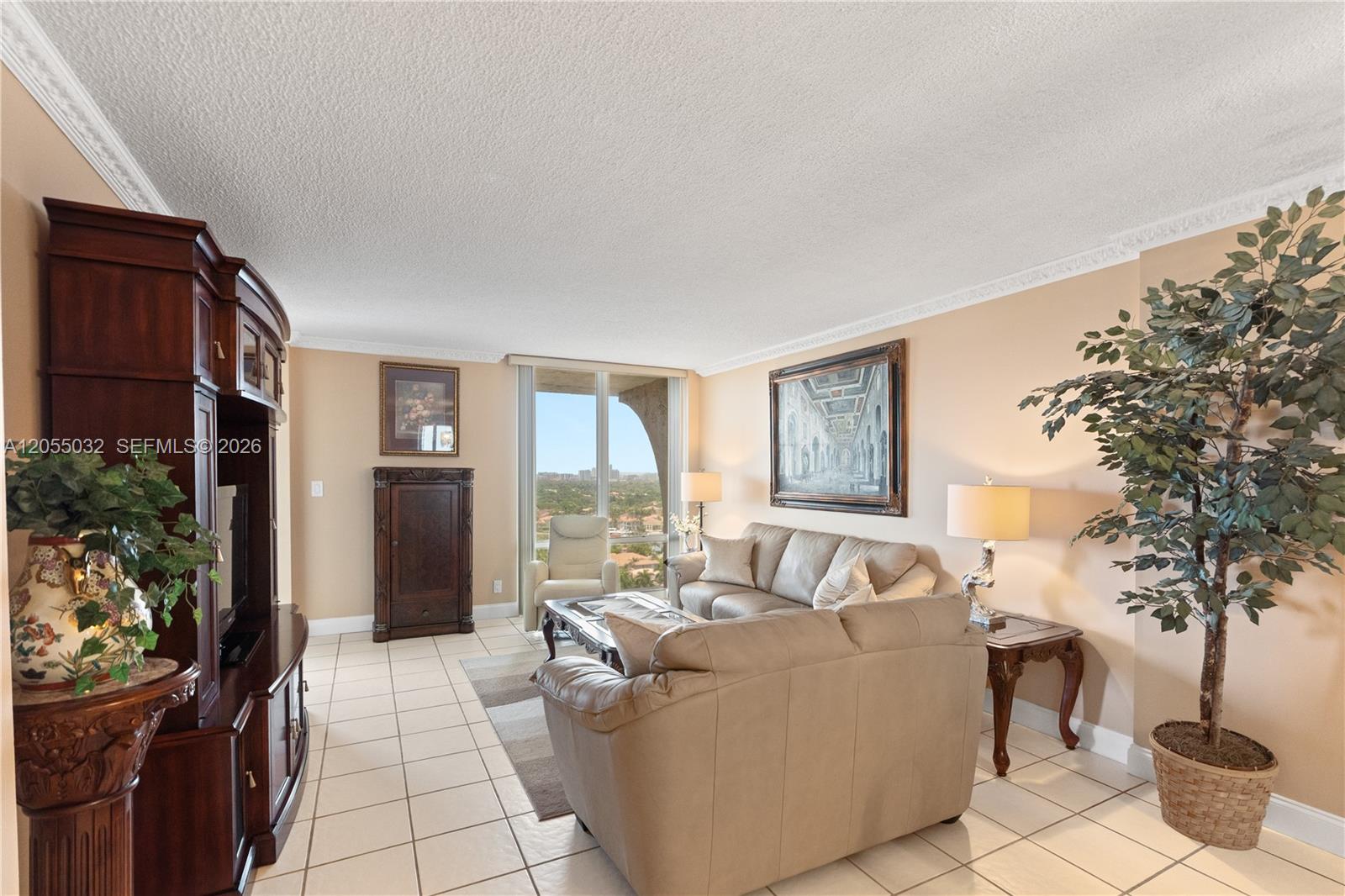 1600 S Ocean Drive 18b Property Photo 7