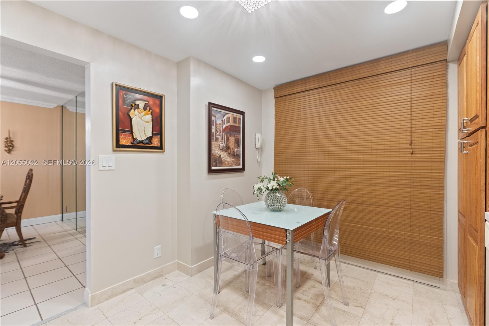 1600 S Ocean Drive 18b Property Photo 18